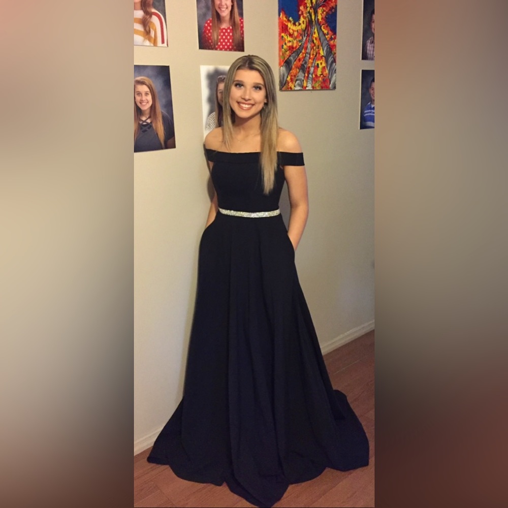 prom / homecoming / dance / dressy
